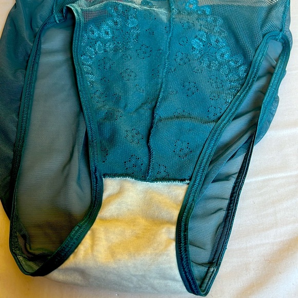 NWT VTG SexyOLGA Panties.Beautiful Lace & ColorBlueAgate.S:M Perfect Condition🎉 - Picture 5 of 7